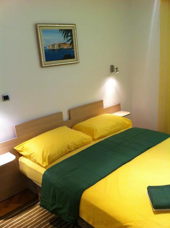 Apartment Batala Дубровник Екстериор снимка